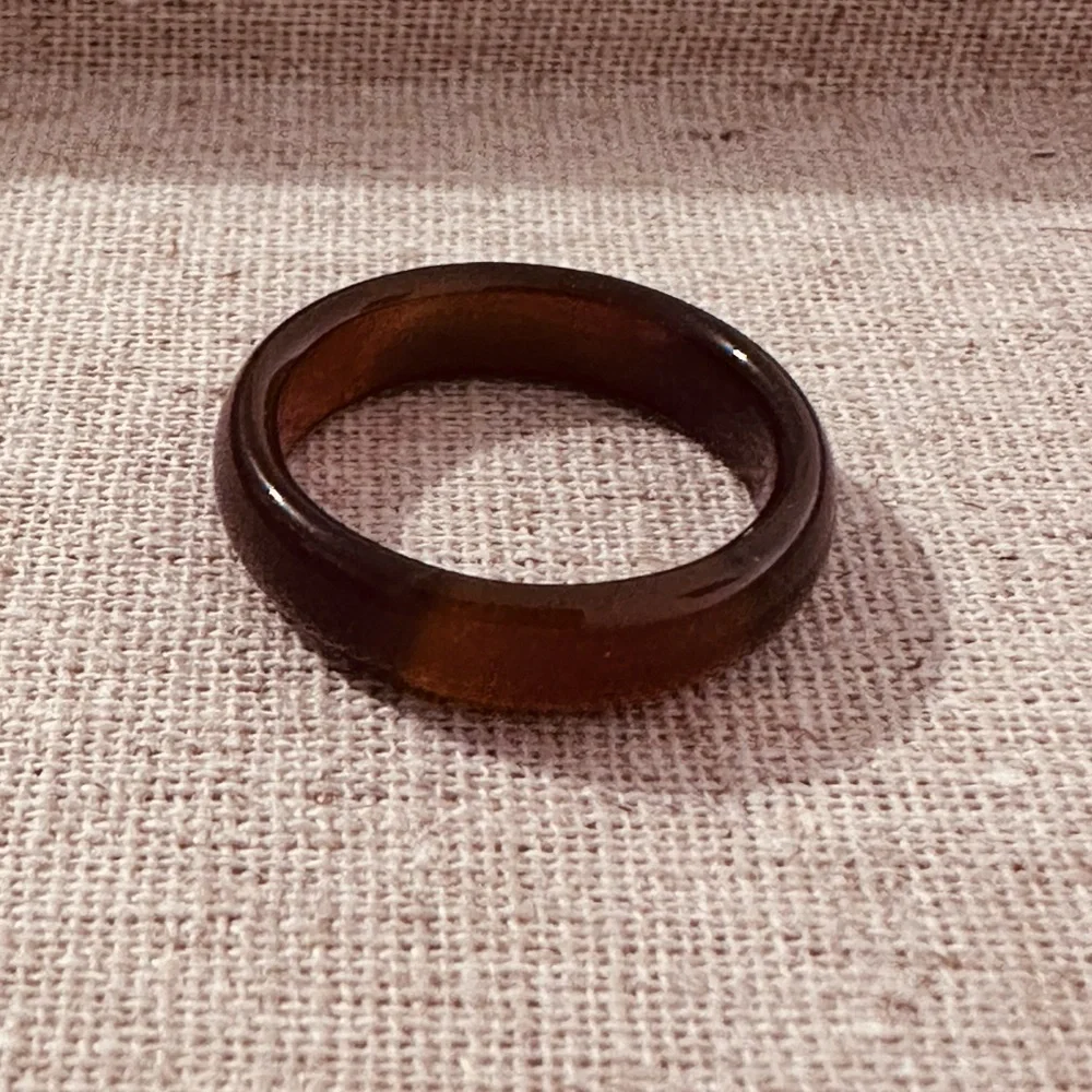 Boutique | Ring | Stone Band | Shaded Brown